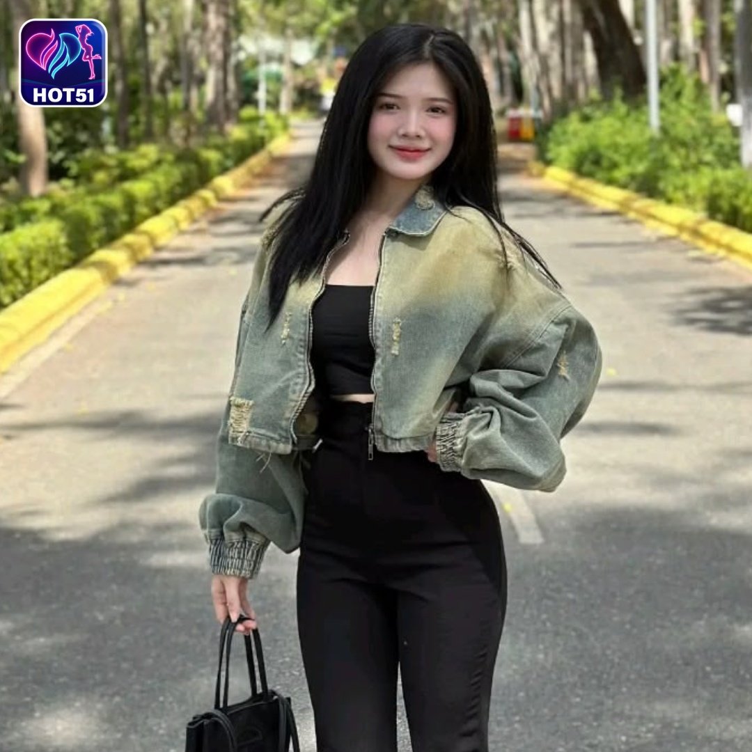 Read more about the article Hot51 vs Aplikasi Live Indonesia