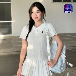 Read more about the article Hot51 vs Bigo Live: Perbandingan Lengkap 2026