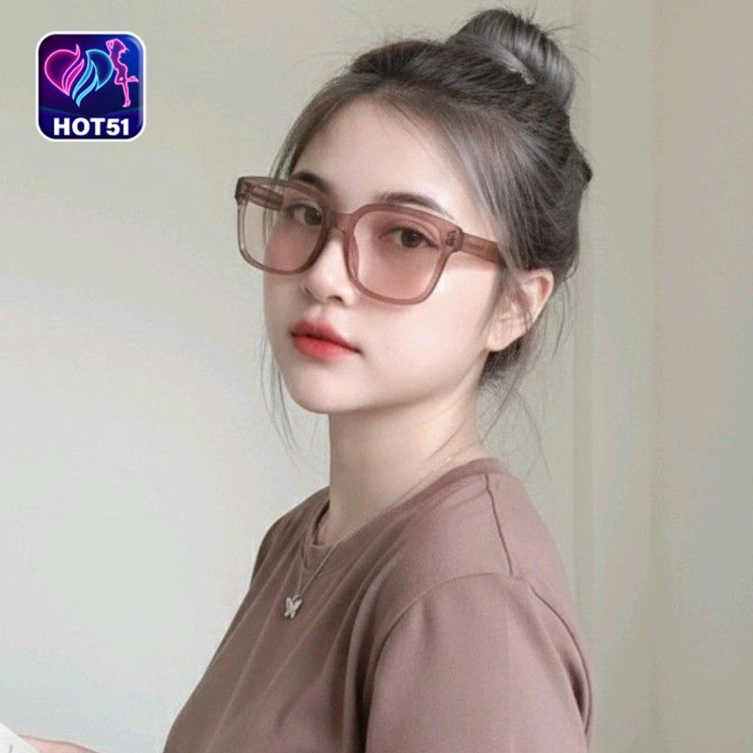 You are currently viewing Hot51 Aplikasi Streaming | Fitur Live Show & Tren Indonesia